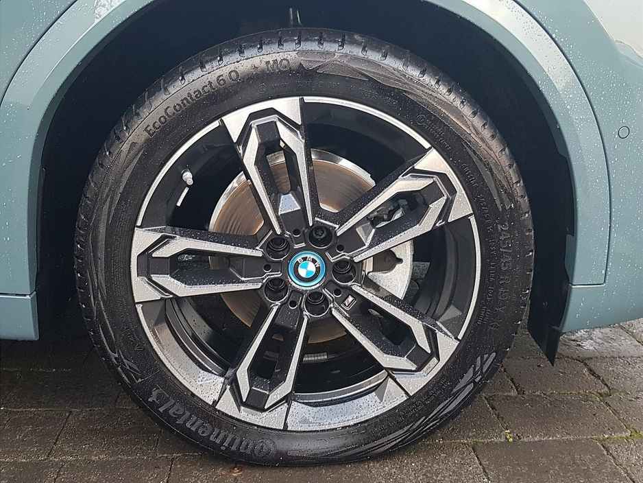 2025 BMW iX2 - image 12