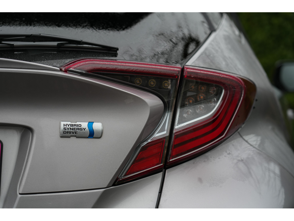 2019 Toyota C-HR - image 13