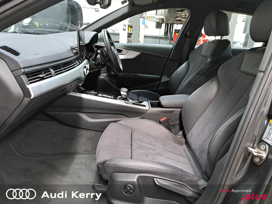 2022 Audi A4 - image 11