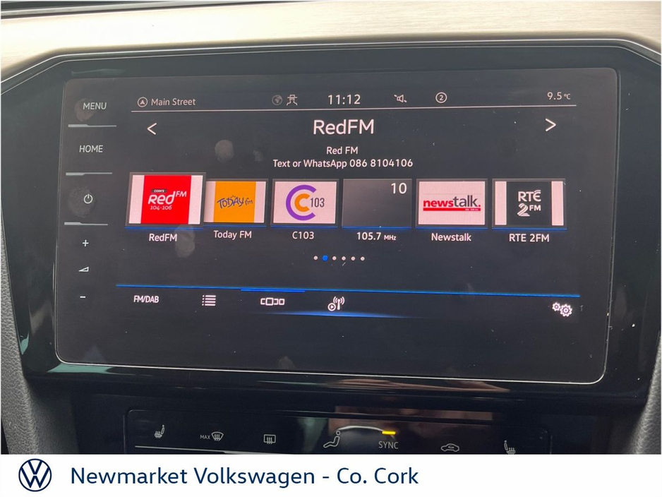 2021 Volkswagen Passat - image 19