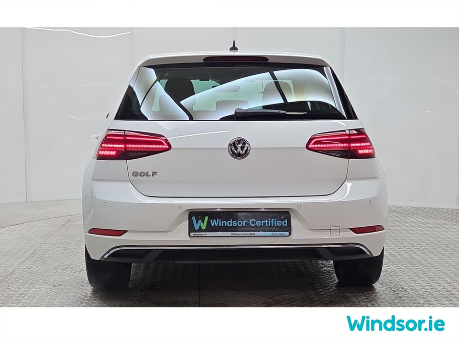 2019 Volkswagen Golf - image 11