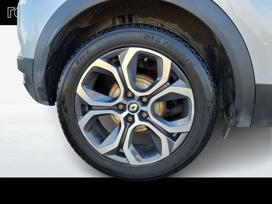 2023 Renault Captur - image 9