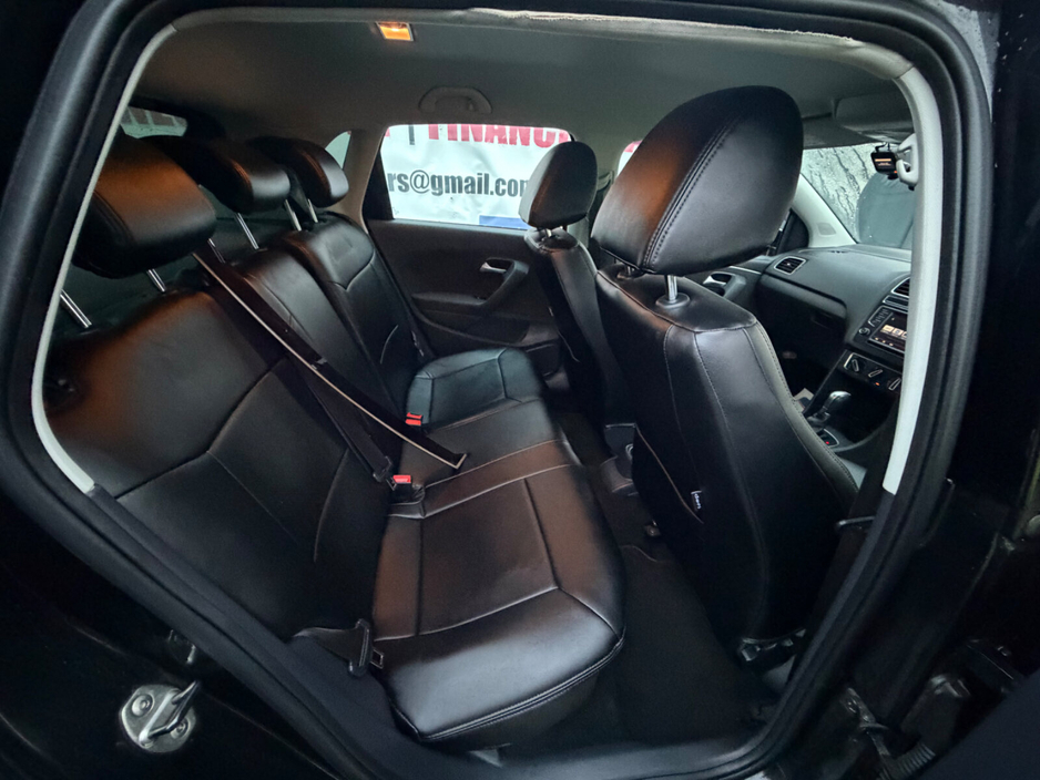 2015 Volkswagen Polo 1.2 TDI 75BHP BLUEMOTION €11,400