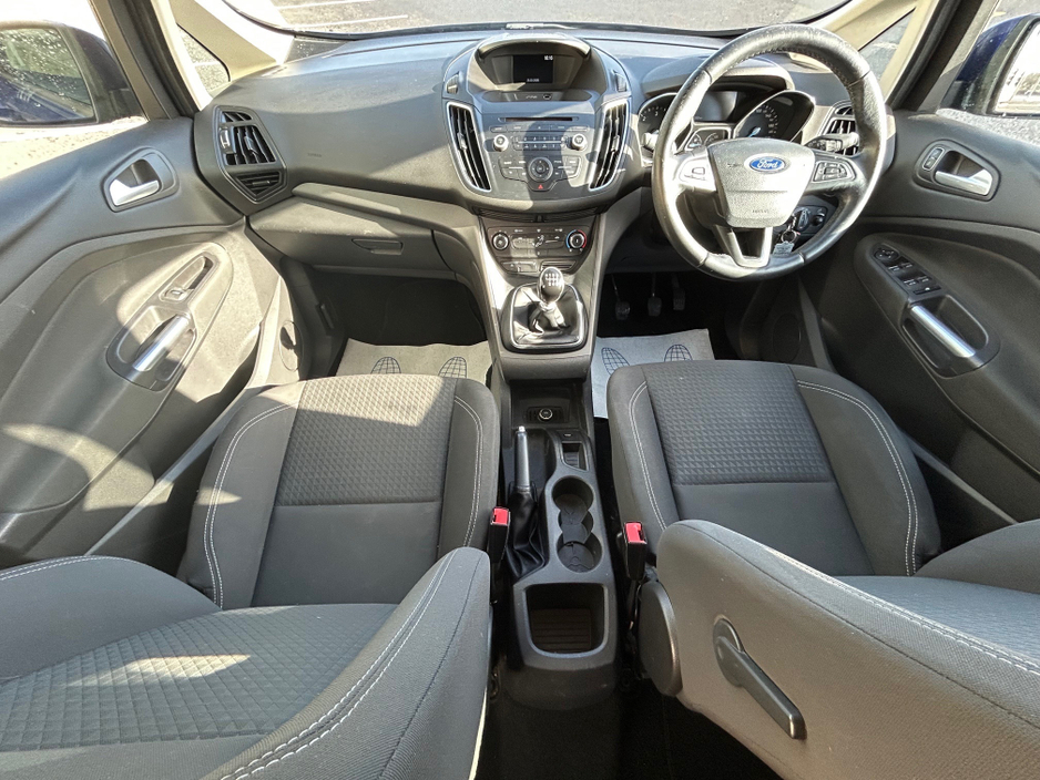 2015 Ford C-Max - image 9