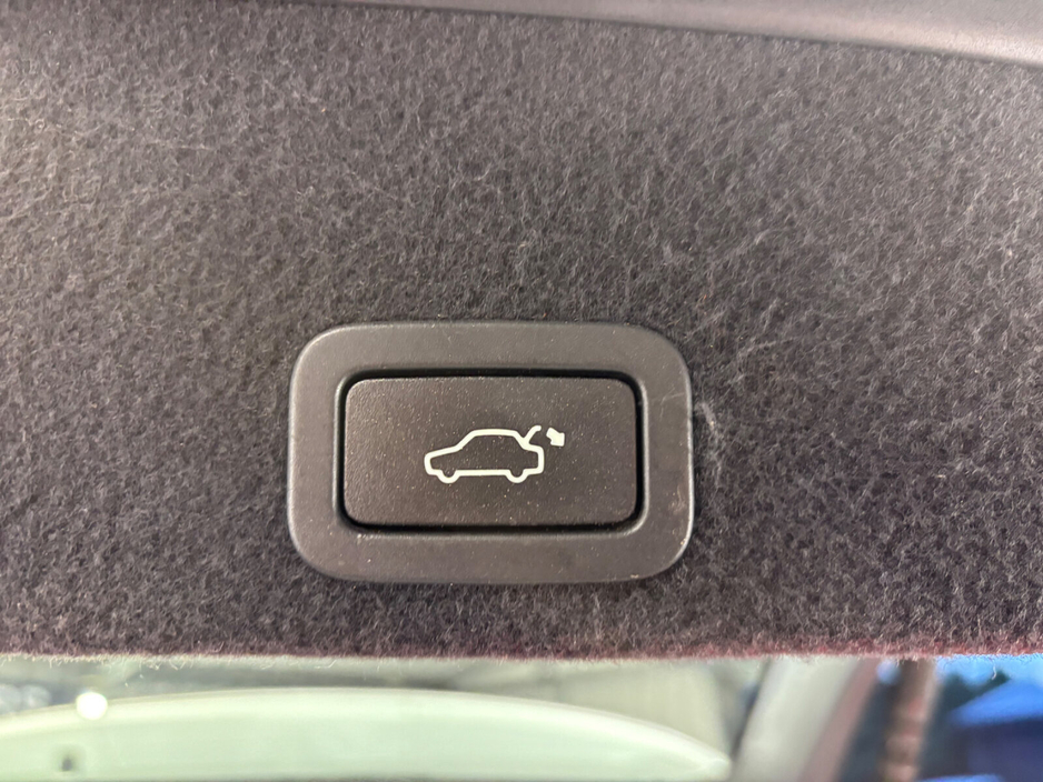 2016 Volvo XC60 D4 (190hp) FWD SE Geartronic €14,950