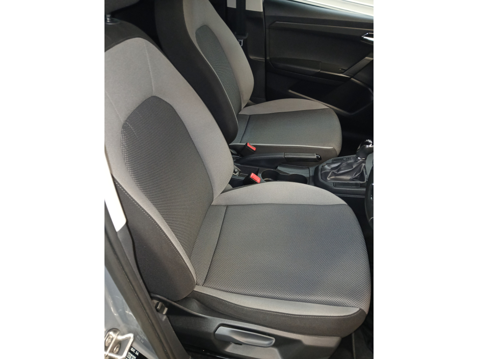 2020 SEAT Ibiza - image 7