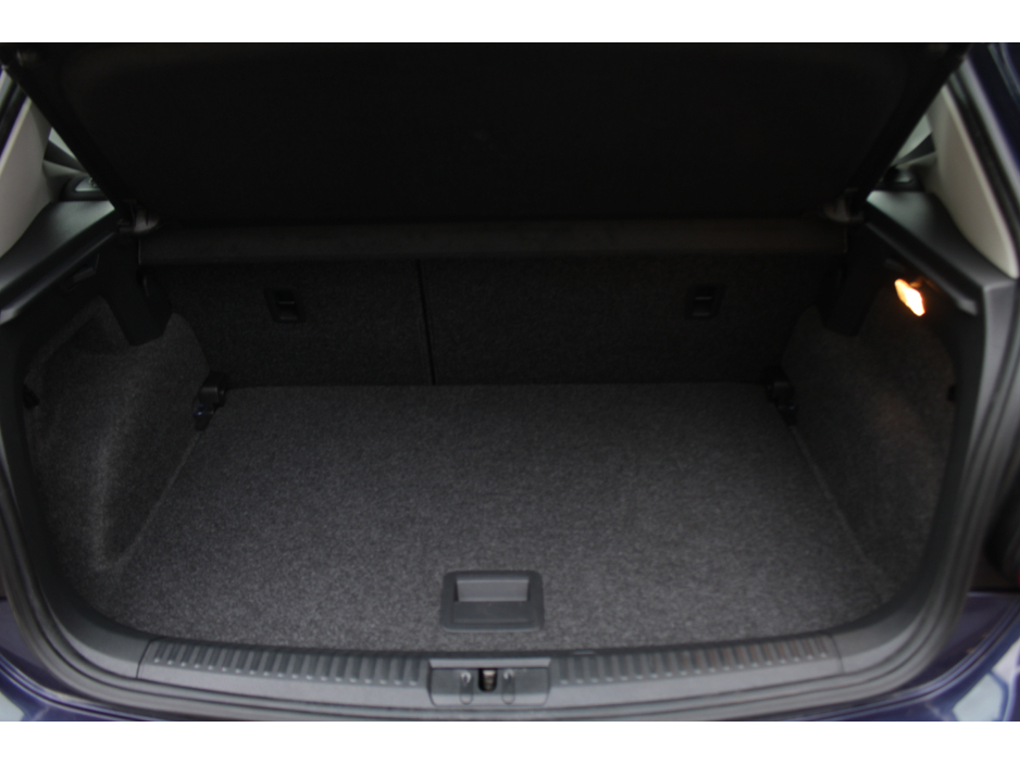 2016 Volkswagen Polo 1.0TSI ALL STAR EDITION 5DR HATCHBACK AUTOMATIC // STUNNING CAR WITH ONLY 65, 000 KMS // BUY WITH CONFIDENCE AA AND SIMI APPROVED DEALER 2025 // FINANCE ARRANGED // ALL TRADE INS WELCOME // €13,950