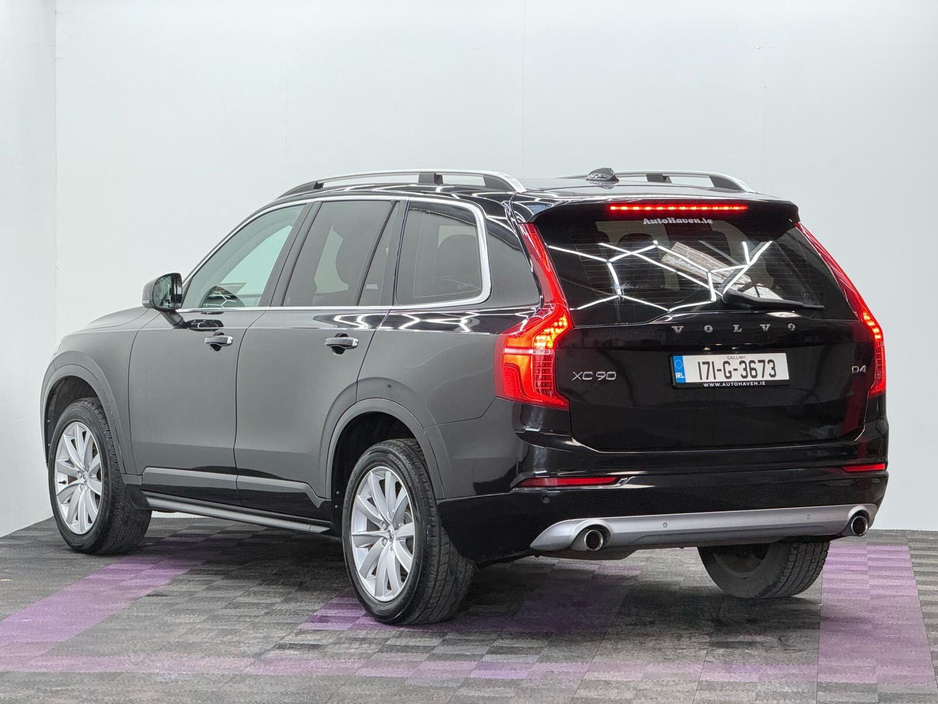 2017 Volvo XC90 - image 4