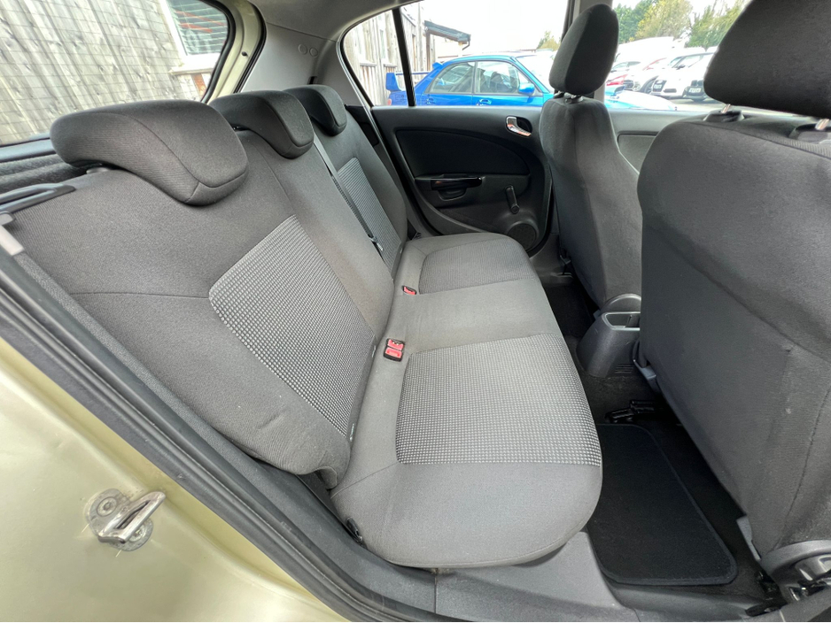 2007 Opel Corsa - image 9