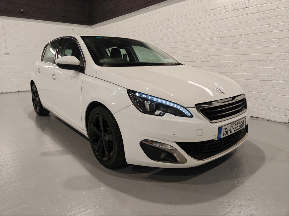 2016 Peugeot 308 ALLURE 1.2 110 4DR €8,750