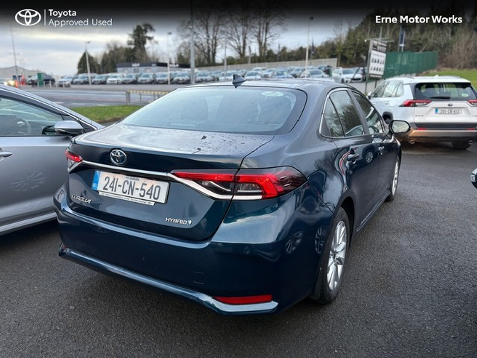 2024 Toyota Corolla COROLLA LUNA SALOON €29,450