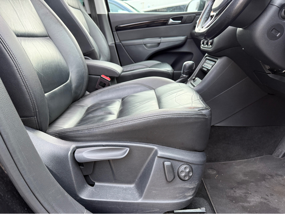 2017 Volkswagen Sharan HIGHLINE BLUEMOTION 2.0 TDI D6F 150HP 5DR A €16,950