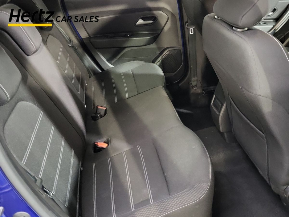 2023 Dacia Duster - image 16