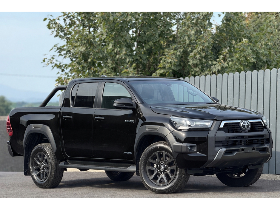 2026 Toyota Hilux 2026 TOYOTA HILUX INVINCIBLE X