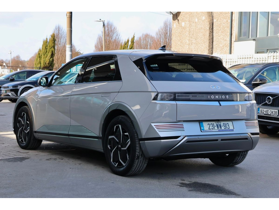 2023 Hyundai Ioniq 5 - image 6