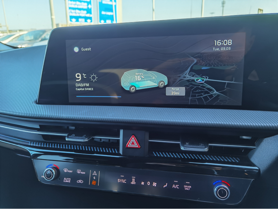 2022 Kia EV6 - image 16