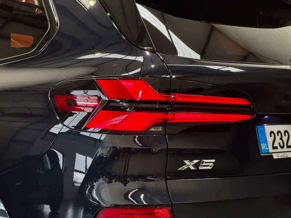 2023 BMW X5 XDRIVE50E M SPORT