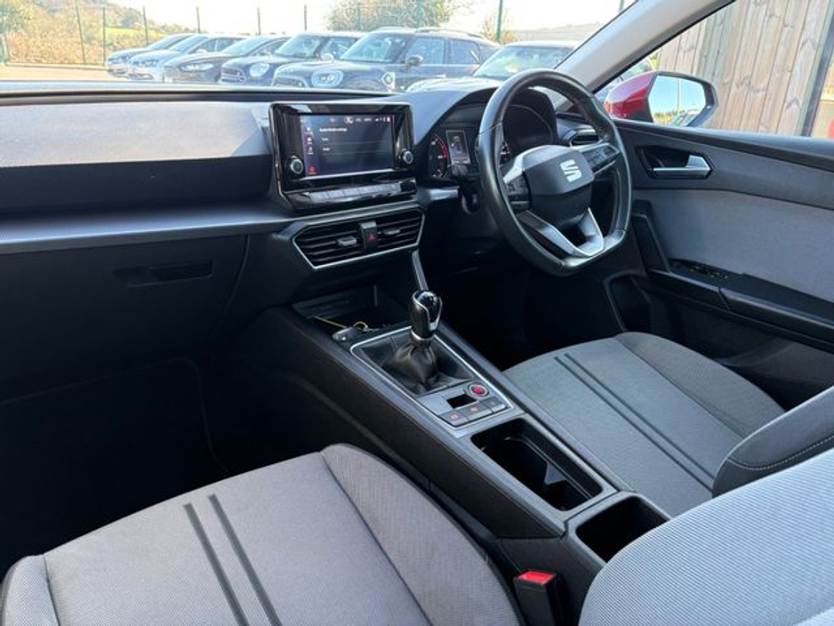 2021 SEAT Leon - image 9