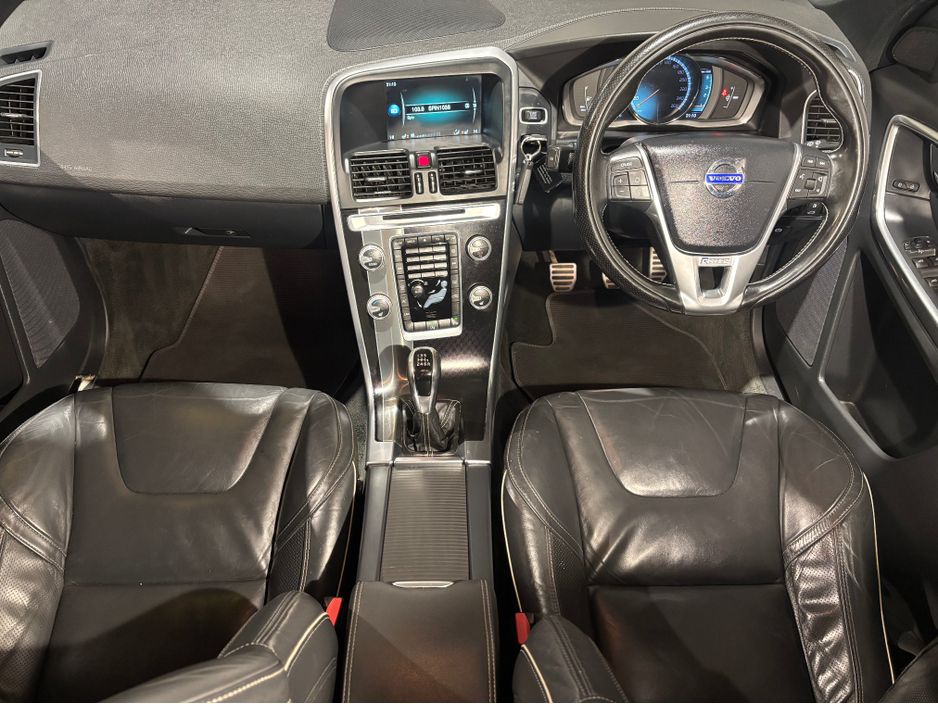 2016 Volvo XC60 - image 17