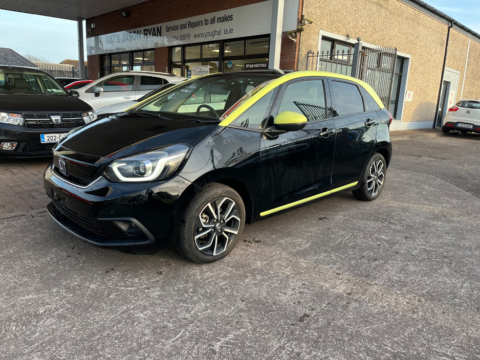 2020 Honda Fit - image 2