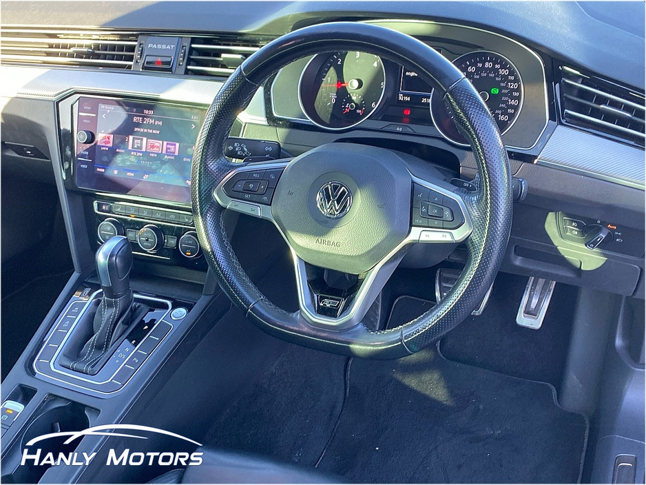 2020 Volkswagen Passat - image 13