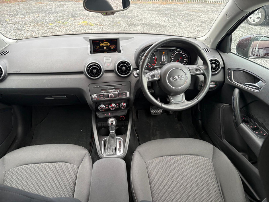 2014 Audi A1 - image 11