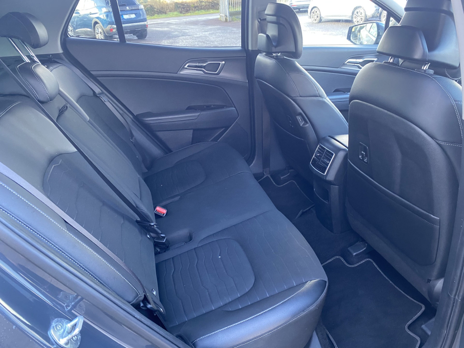 2022 Kia Sportage MANUAL 5DR €25,800