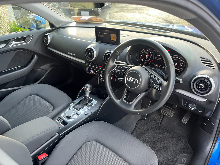 2020 Audi A3 SE HATCHBACK AUTOMATIC 1.4 PETROL //LOW MILES//ADAPTIVE CRUISE CONTROL//BLIND SPOT WARNING//KEYLESS ENTRY//REVERSE CAMERA// €21,950