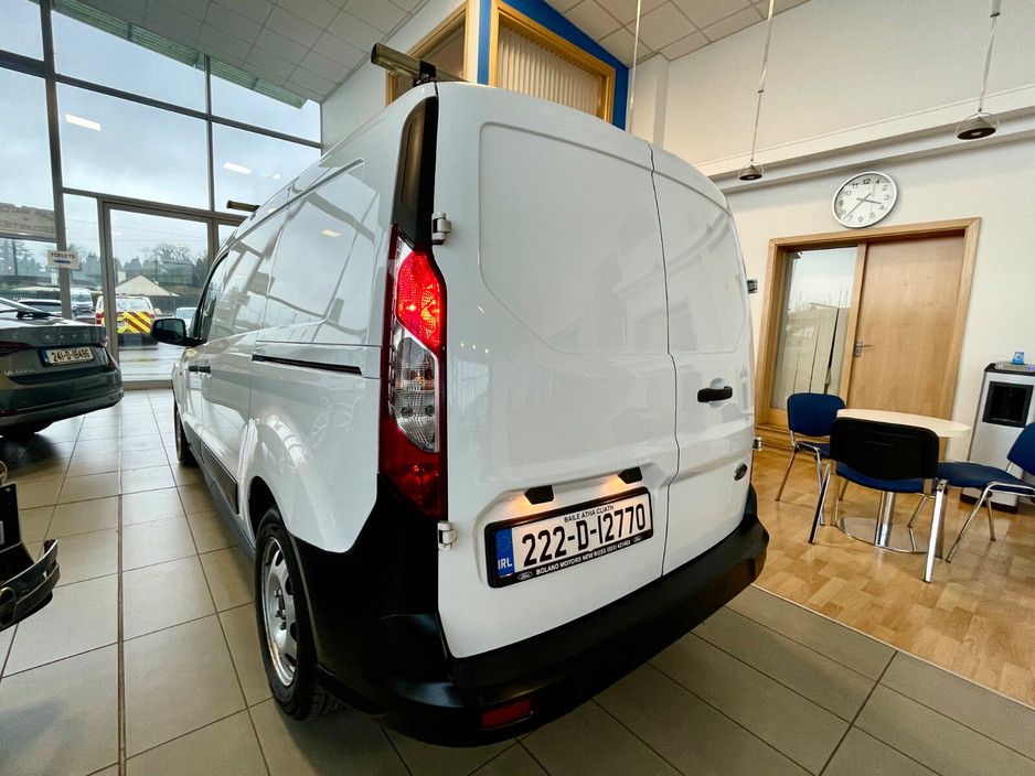 2022 Ford Transit Connect  €11,800