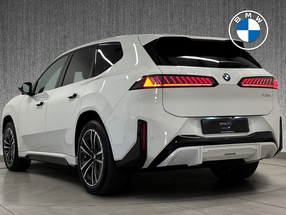 2026 BMW iX3 - image 3