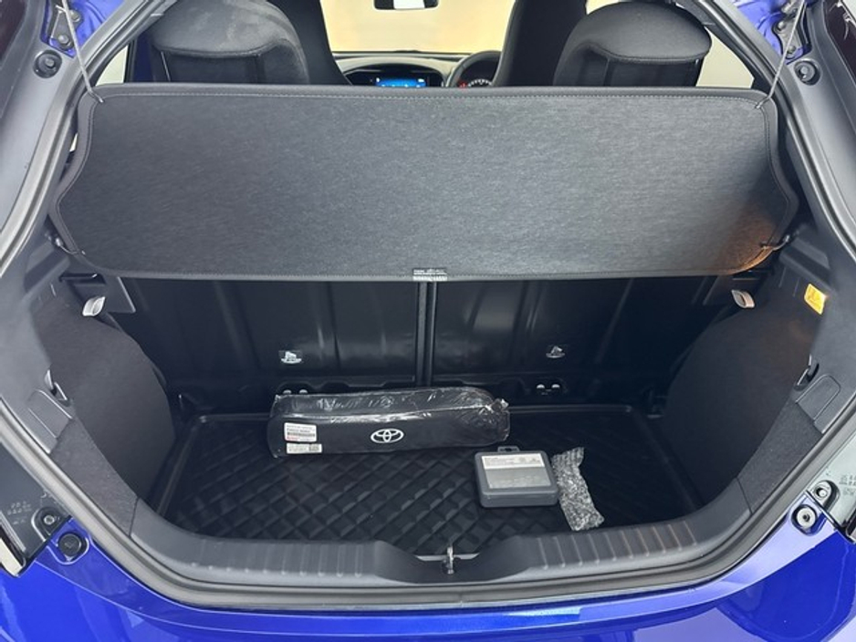 2025 Toyota Aygo X PULSE *VERY LOW KMS* €21,950