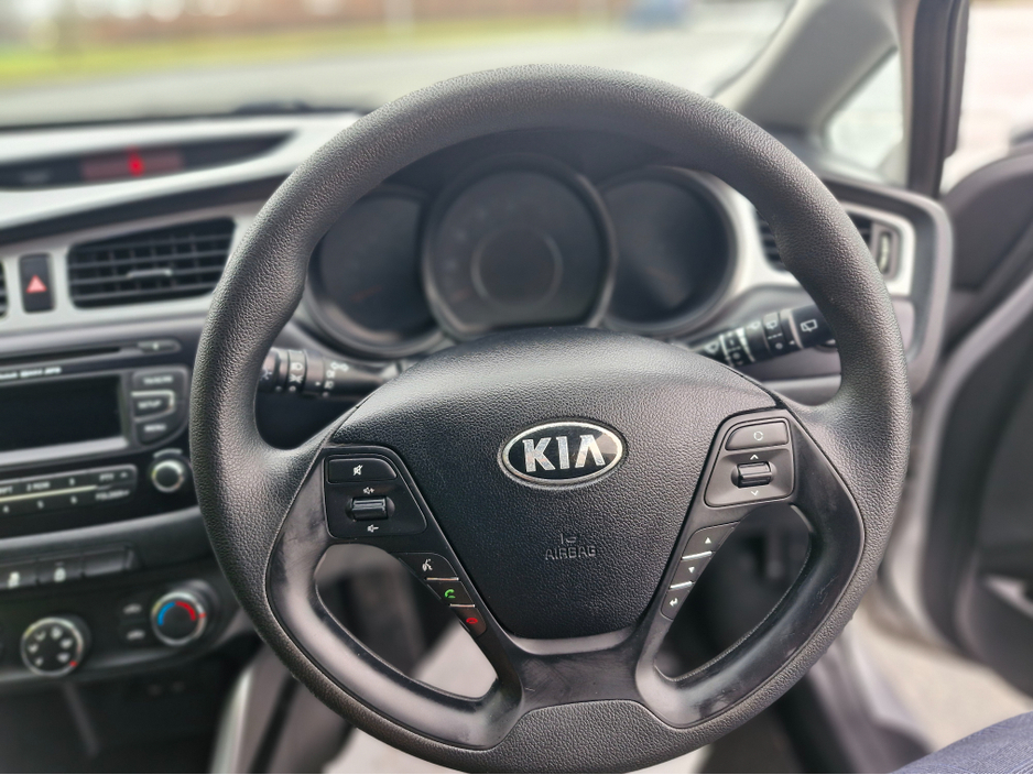 2013 Kia Ceed - image 17