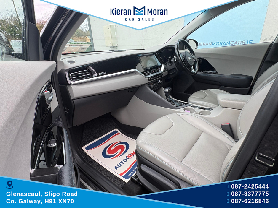 2021 Kia Niro - image 12