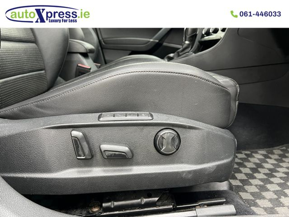 2019 Volkswagen Golf - image 21