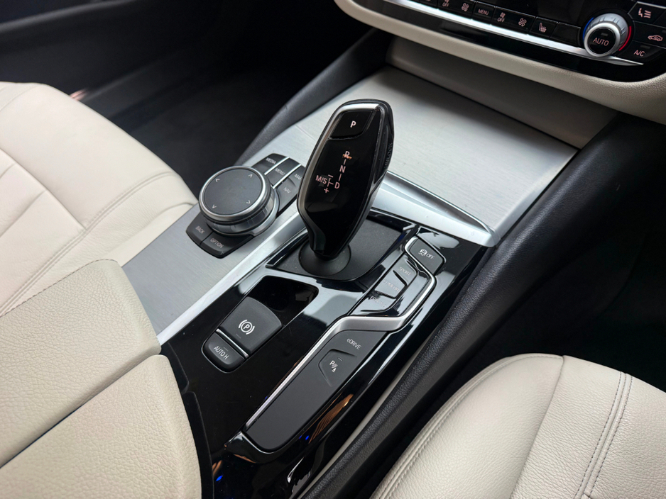 2019 BMW 5 Series 530E SE AUTO €23,990