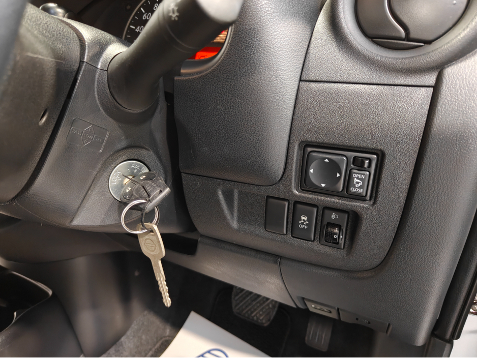 2018 Nissan Micra - image 12