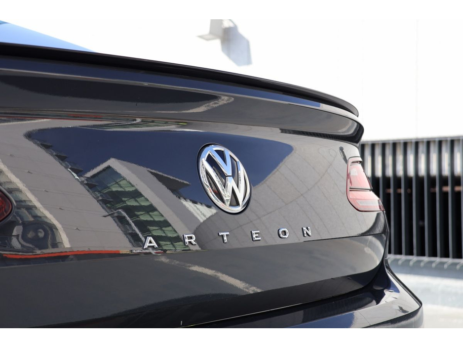 2018 Volkswagen Arteon - image 4