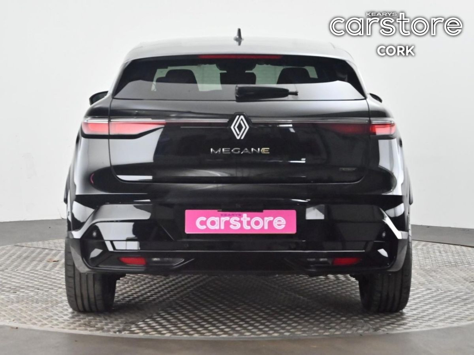 2024 Renault Megane - image 4