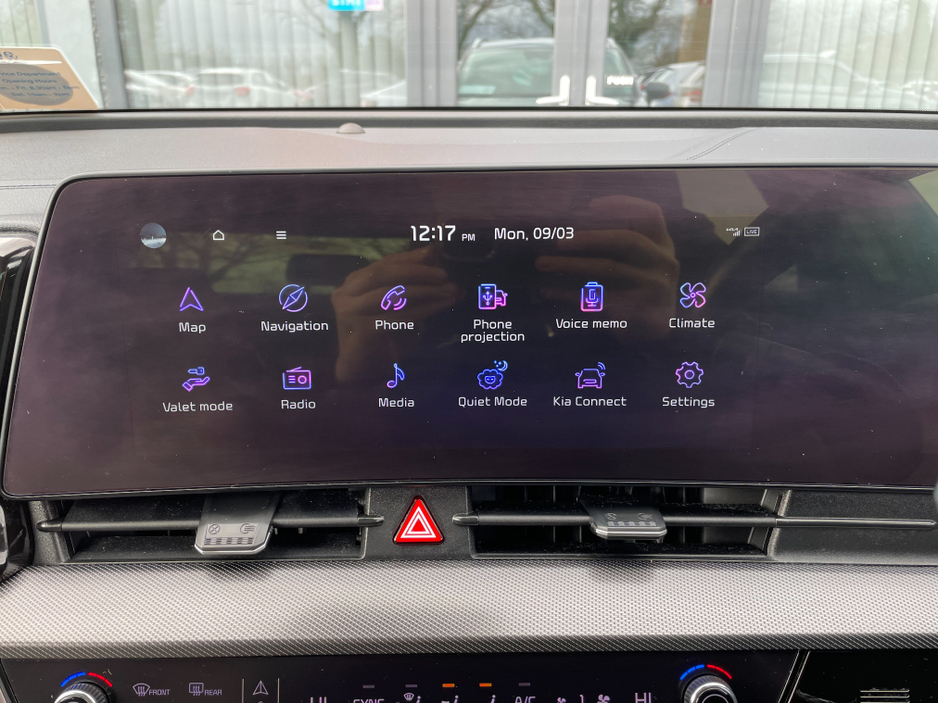 2022 Kia Sportage - image 14