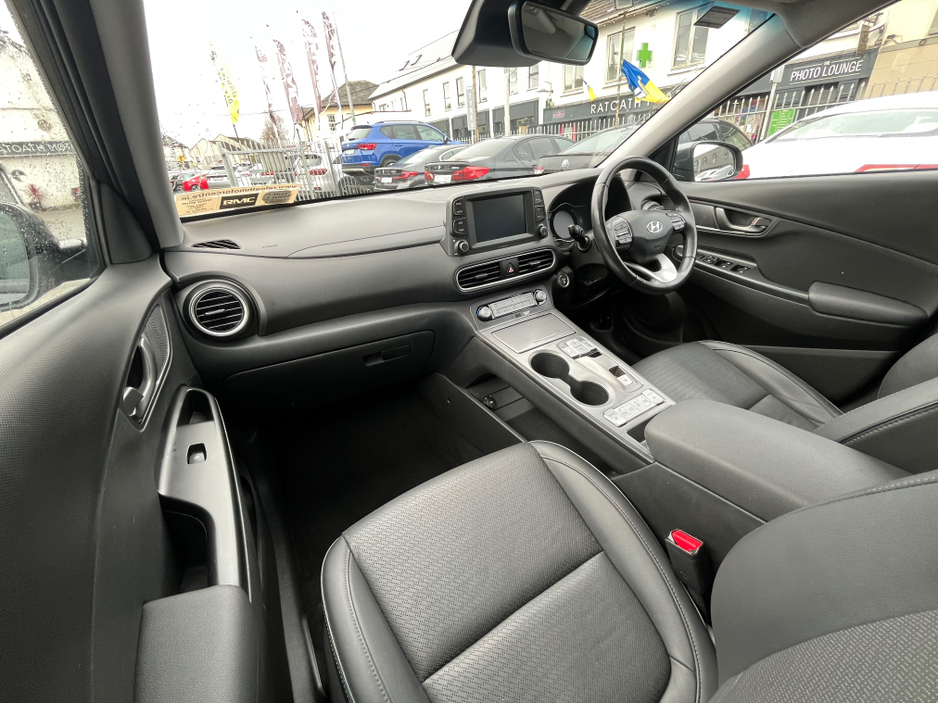 2020 Hyundai Kona - image 23