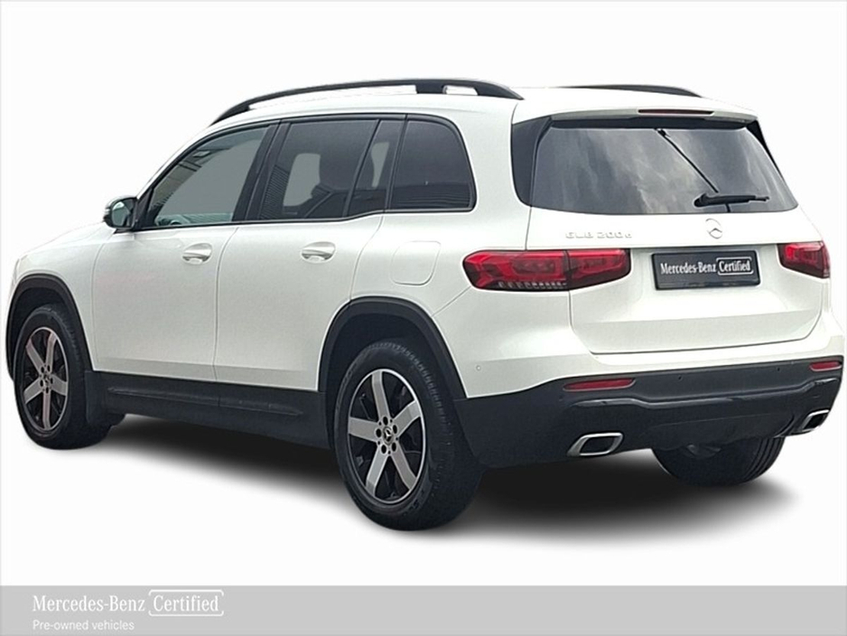 2023 Mercedes-Benz GLB - image 3