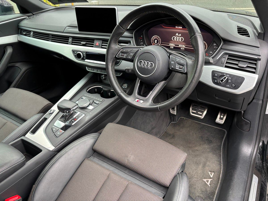 2016 Audi A4 - image 13