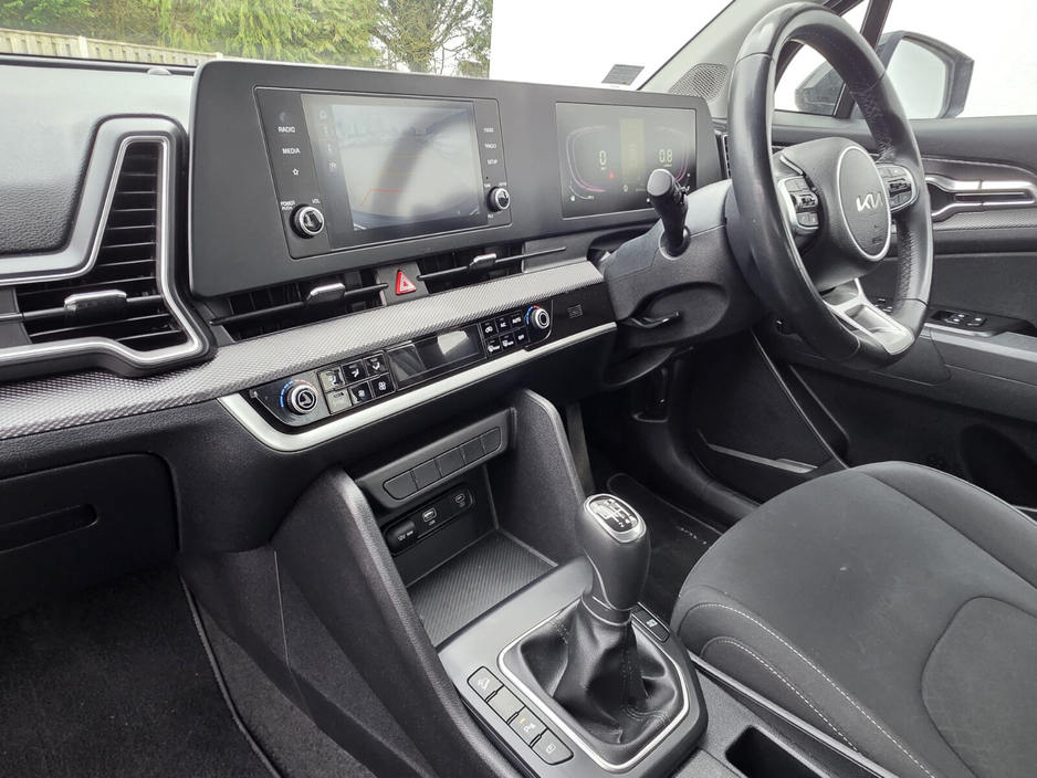 2023 Kia Sportage - image 13