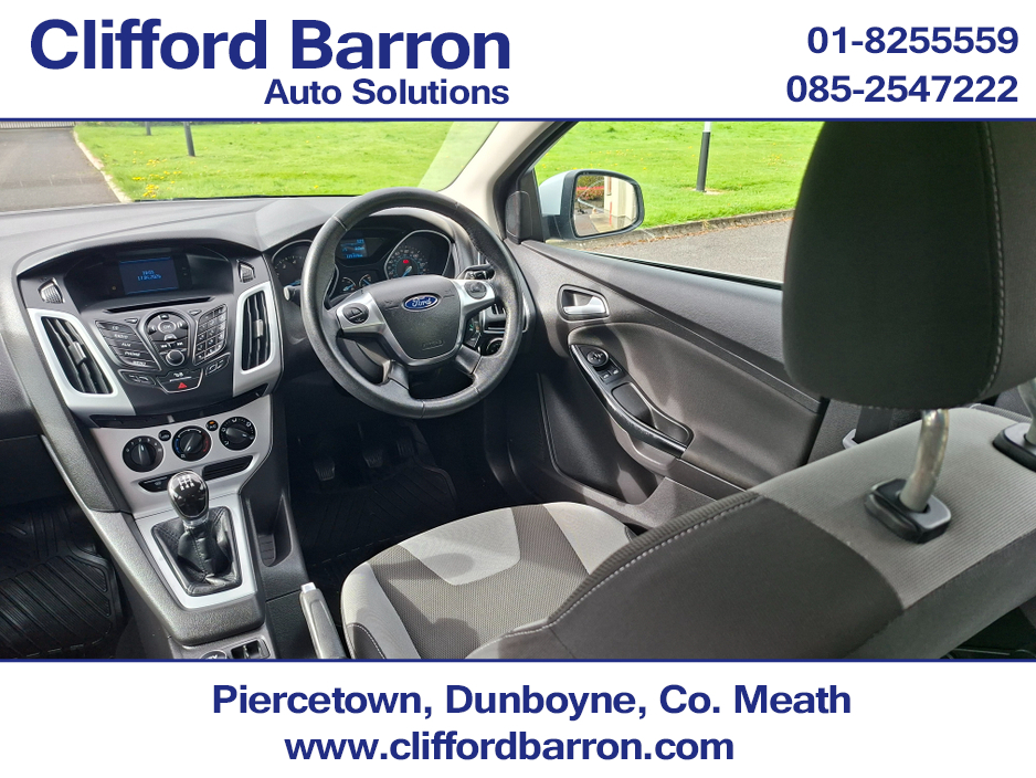 2012 Ford Focus - image 13