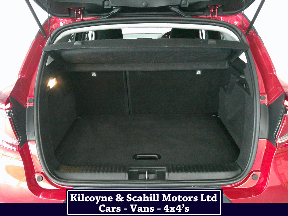 2020 Renault Captur - image 21