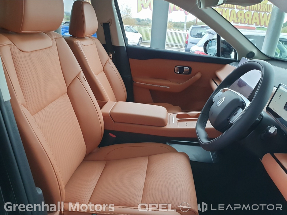 2026 Leapmotor C10 - image 23