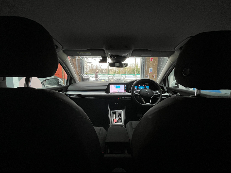 2024 Volkswagen Golf - image 14