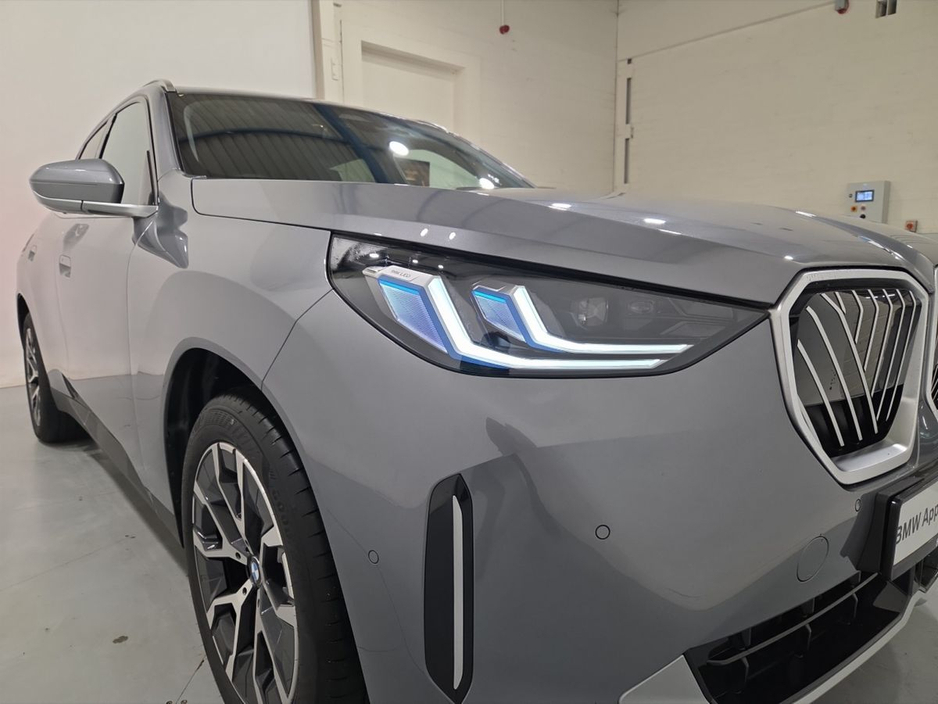 2026 BMW X3 - image 19