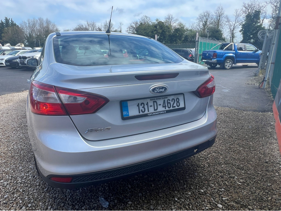 2013 Ford Focus - image 2