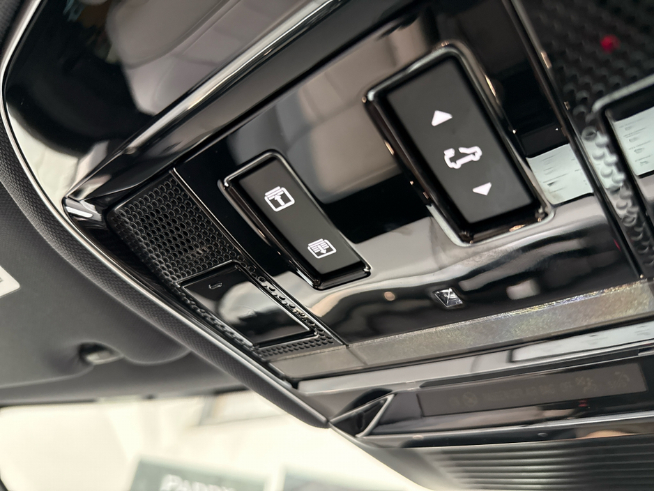 2026 Land Rover Range Rover Sport - image 26